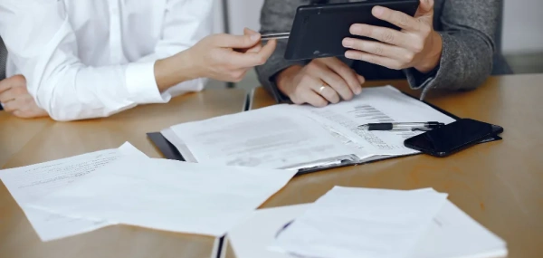 Capital social SRL: minim legal și când ești obligat să majorezi